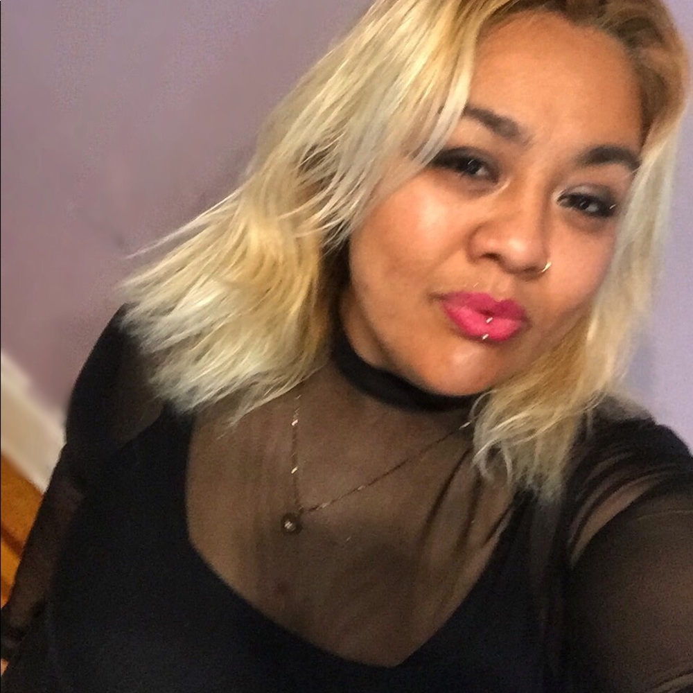 Meet your Posher, Araceli